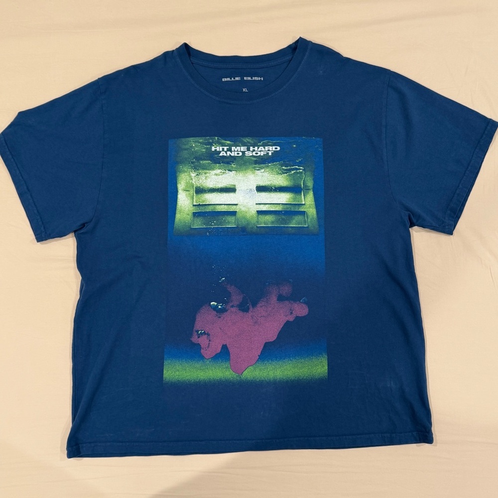 Billie Eilish Hit Me Hard and Soft Los Angeles Exclusive Shirt XL
